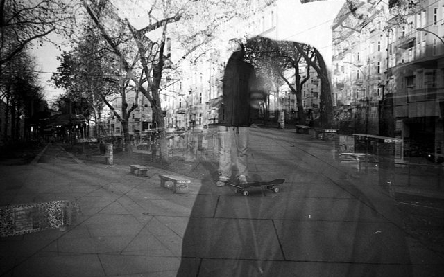first-roll-favorites-with-the-lomo-mc-a-by-@shotte,-@tracyvmoore,-and-@dupdupdee