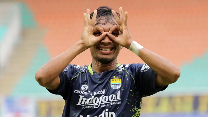 robi-darwis-resmi-berpisah-dengan-persib-setelah-4-musim-penuh-kenangan
