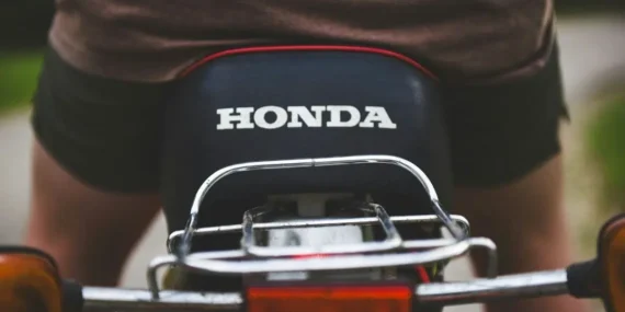 Mengandalkan Honda Win 100 di Tanah Air adalah Mimpi Buruk, Hidup Tambah Masalah