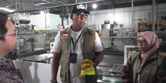 Bulog Tarik Seluruh Minyakita Produksi PT KMR yang Diduga Berbau Solar Karanganyar