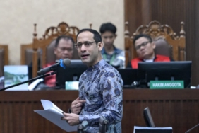 kilas-balik-korupsi-chromebook-nadiem-jelang-ketukan-palu-hakim