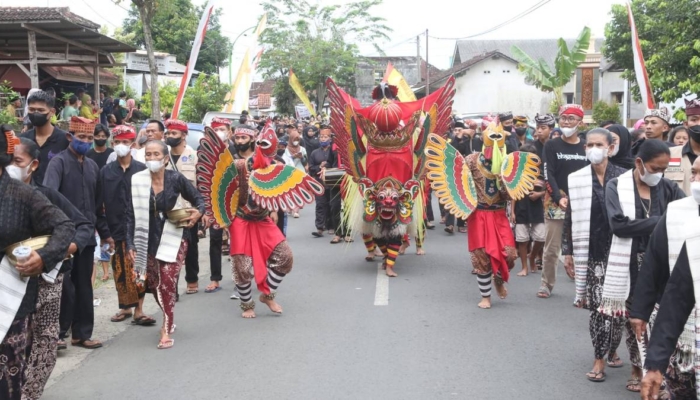 mengintip-kemiren,-desa-adat-yang-mampu-menjaga-budaya-sekaligus-mengelola-ekonomi