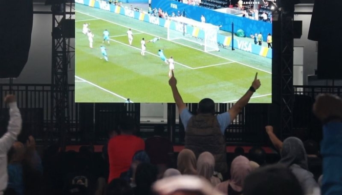nobar-piala-dunia-di-banda-aceh-satukan-warga,-dongkrak-umkm