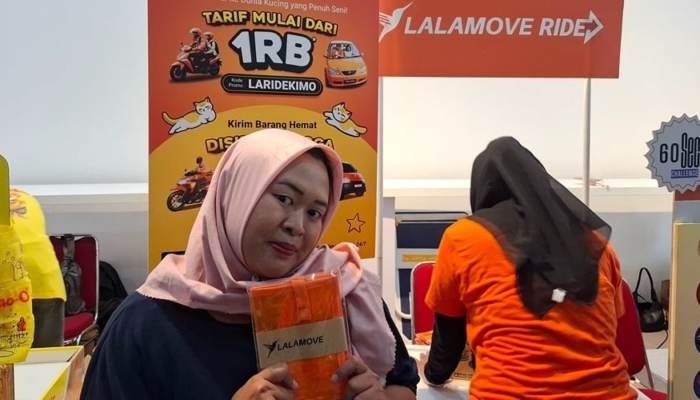 cerita-ibu-nova-kirim-paket-periklanan-instan-via-lalamove