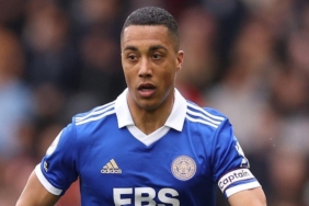 profil-youri-tielemans:-kapten-belgia-dan-jenderal-lini-tengah-aston-villa