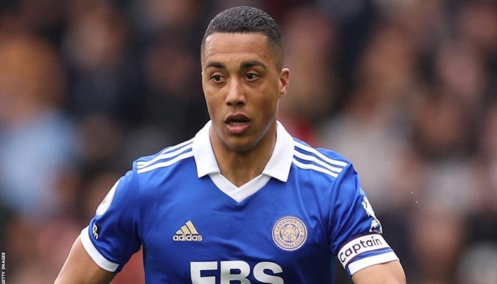 profil-youri-tielemans:-kapten-belgia-dan-jenderal-lini-tengah-aston-villa