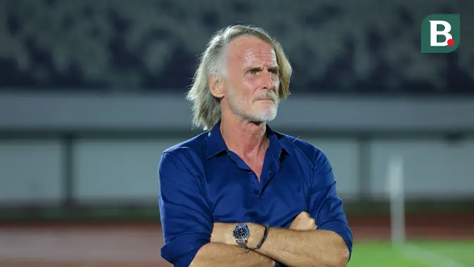 dewa-united-lepas-jan-olde-riekerink,-nama-luis-milla-menggema-sebagai-pengganti