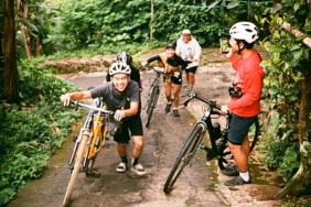 shoot-and-ride-with-taufik-mochajan-and-the-lomo-mc-a