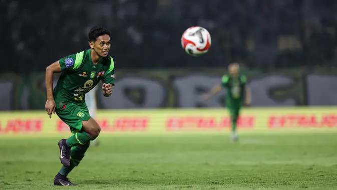 catur-pamungkas-perpanjang-kontrak-4-tahun-dengan-persebaya:-kejar-ambisi-bajul-ijo-juara