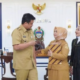 tiorita-br-surbakti-resmi-jabat-plt-bupati-langkat