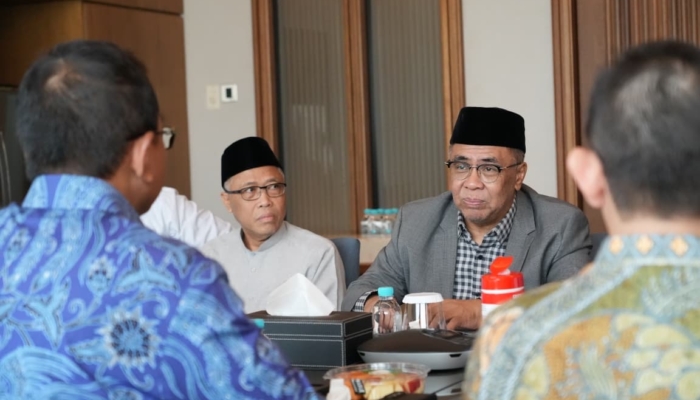 baznas-bersama-ybm-pln-perkuat-sinergi-13-program-prioritas