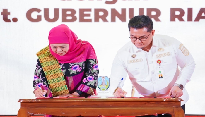 gubernur-khofifah-pimpin-misi-dagang-jatim-riau-dengan-transaksi-rp-1-triliun