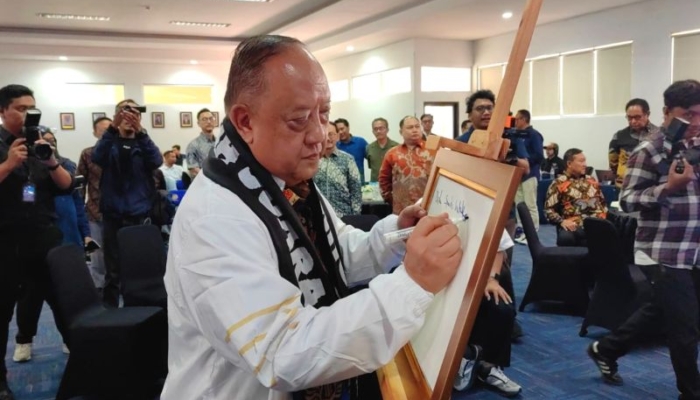 koni-pusat-luncurkan-buku-sports-intelligence