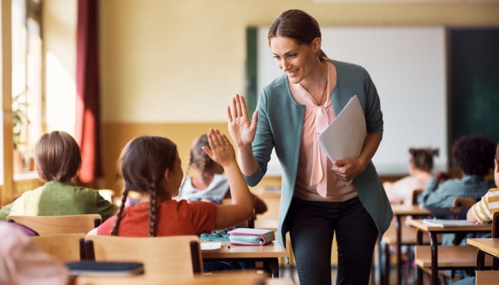 60-kata-kata-welcome-back-to-school-singkat-dan-penuh-semangat