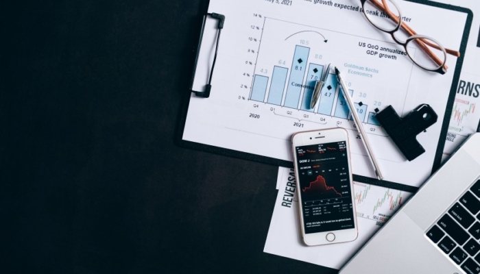 7-tips-mengatur-portofolio-investasi-di-usia-20-an-&-30-an