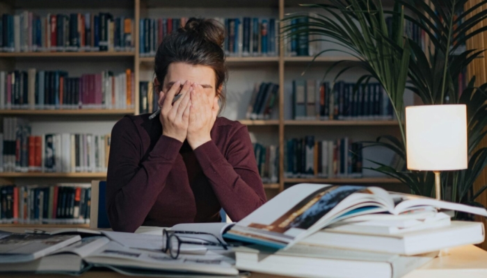 terlalu-banyak-pilihan-bisa-menguras-energi.-mengenal-fenomena-decision-fatigue