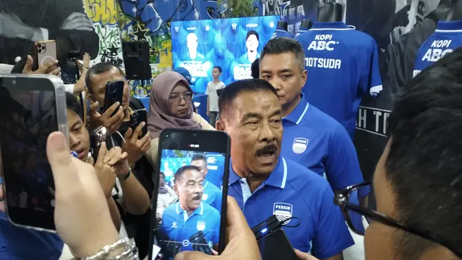 persib-siapkan-rekrutan-baru,-umuh-muchtar:-tunggu-saja,-pokoknya-kejutan!