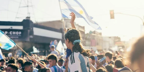 Cacat logika menuduh fans timnas Argentina sama dengan mendukung zionis