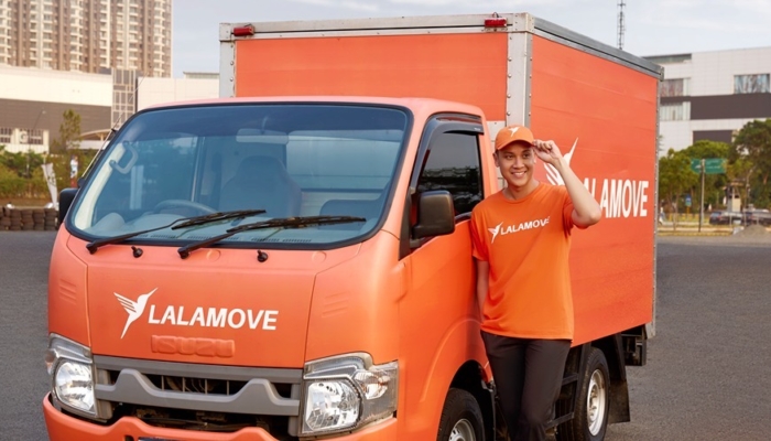 keuntungan-daftarkan-armada-mobil-box-ke-platform-pengiriman
