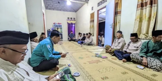 Tahlilan di Sumatera beda dengan di Jawa, tidak 7 hari penuh dan dihadiri perempuan