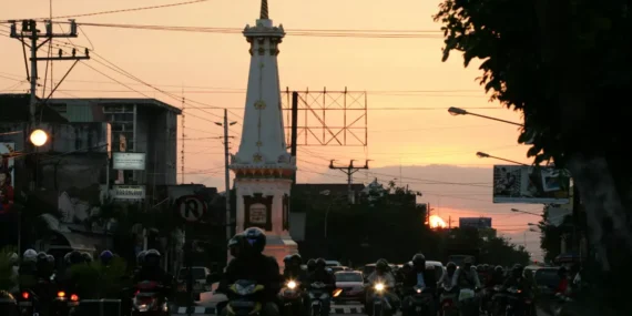 Mengapa banyak pengangguran di Jogja enggan merantau?