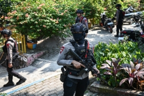 pelaku-teror-bom-di-sdn-srengseng-sawah-15-disebut-pernah-terjerat-pinjol