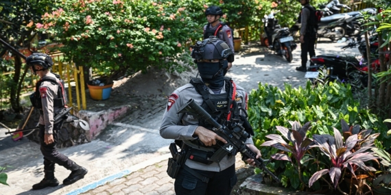 Pelaku Teror Bom di SDN Srengseng Sawah 15 Disebut Pernah Terjerat Pinjol