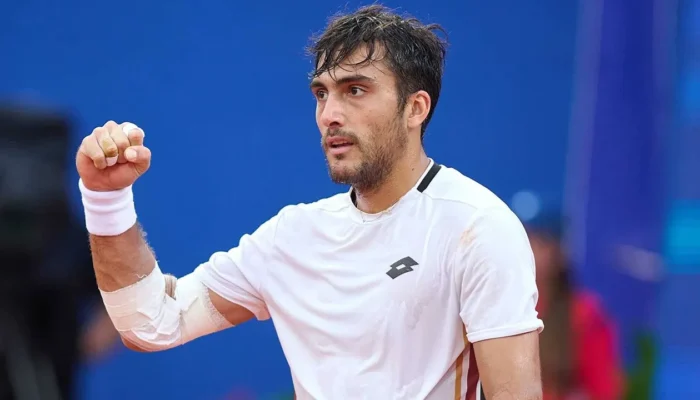 roman-andres-burruchaga-permalukan-petenis-unggulan-pertama-di-umag