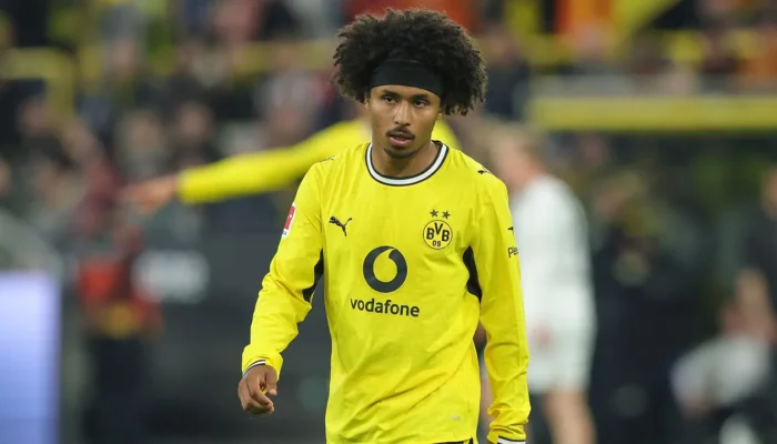 karim-adeyemi-sudah-tiba-di-barcelona,-transfer-tinggal-selangkah-lagi