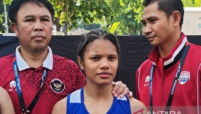 anggie-chalik-sebut-latihan-kerasnya-terbayar-dengan-emas-asian-boxing
