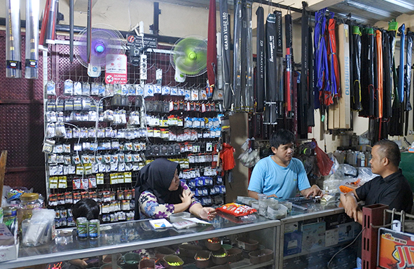 andri-pancing-:-jual-beragam-keperluan-pancing-&-pakan-ternak