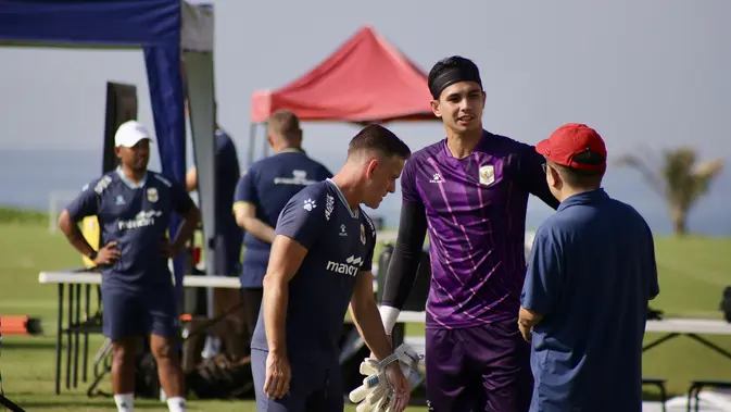 john-herdman-masih-cari-kiper-ketiga,-tak-mau-ambil-kiper-utama-klub-untuk-timnas-indonesia