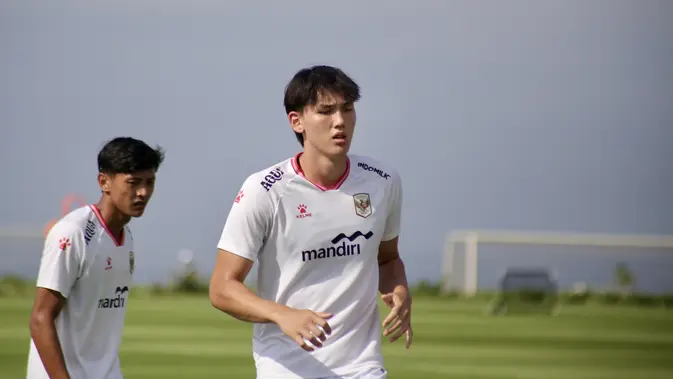 mitchell-baker-resmi-jadi-wni,-john-herdman-salut-dengan-komitmen-besarnya-bela-skuad-garuda