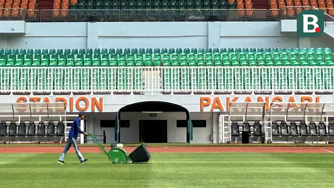 foto:-cantiknya-stadion-pakansari-jelang-piala-aff-2026,-rumput-hijau-terhampar-mulus