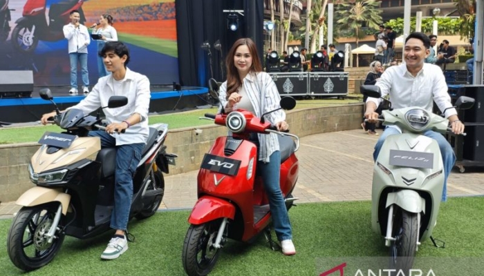 apakah-motor-listrik-boleh-dicas-semalaman?-ini-penjelasan-dan-tips-agar-baterai-awet