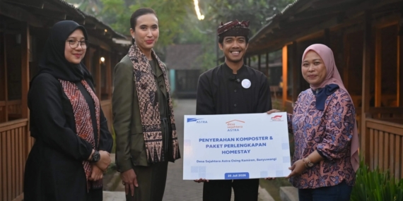 Menpar Sebut Pelestarian Budaya Osing Tingkatkan Kesejahteraan Warga
