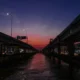 kerja-di-bekasi-nggak-bikin-cepat-kaya,-justru-bikin-saya-capek-dan-kangen-kampung-halaman