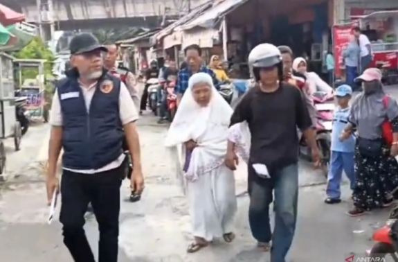polisi-tangkap-perampok-dan-penyekap-lansia-saat-salat-di-cakung