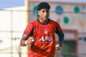 gaet-bek-versatile-dari-spanyol,-persik-punya-menara-kembar-di-benteng-pertahanan
