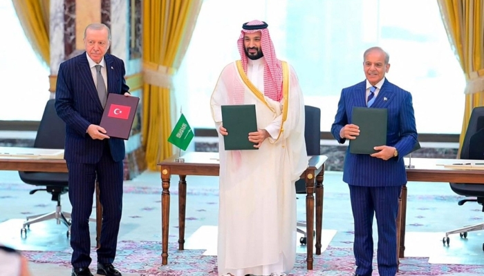 aliansi-pertahanan-arab-saudi,-turki,-pakistan:-strategi-keamanan-baru