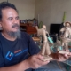 abah-koko-&-figur-karung-goninya-yang-terbang-ke-luar-negeri