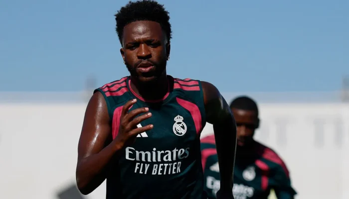 mourinho-komentari-keputusan-vinicius-junior-teken-kontrak-baru