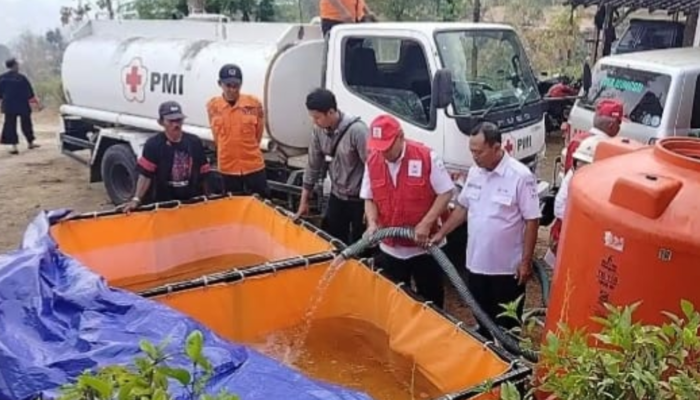 dprd-jatim-desak-solusi-permanen-kekeringan-di-19-kabupaten/kota