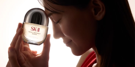 SK-II Hadirkan Facial Treatment Serum Pertama
