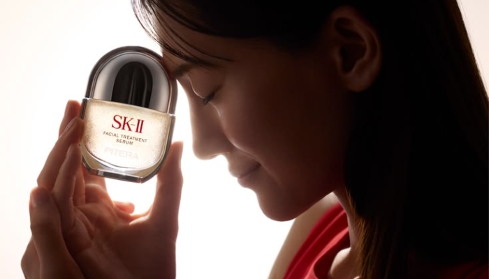 sk-ii-hadirkan-facial-treatment-serum-pertama