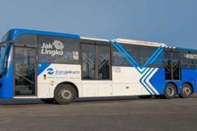 tarif-transjakarta,-mrt,-dan-lrt-jakarta-hut-ke-81-ri-jadi-rp8