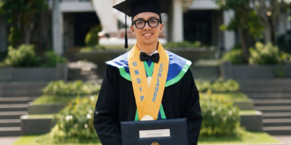 Umurnya Baru 22 Tahun, Aqsa Lulusan Magister FK Undip Kantongi IPK Sempurna