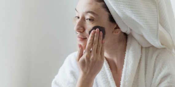 Hati-Hati! Ini 5 Efek Setelah Peeling Wajah