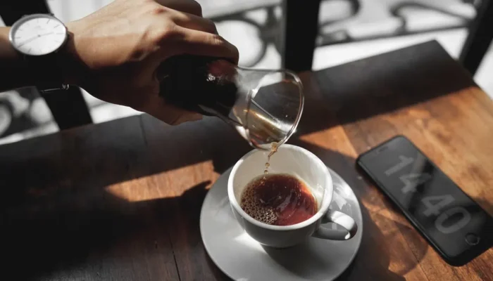 daerah-ngagel-penuh-coffee-shop,-menunjukkan-minimnya-ruang-publik-di-surabaya