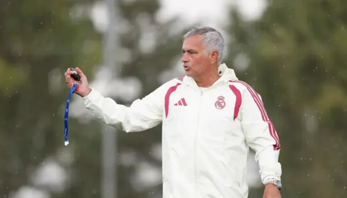 jose-mourinho-anggap-positif-kemenangan-lawan-schalke